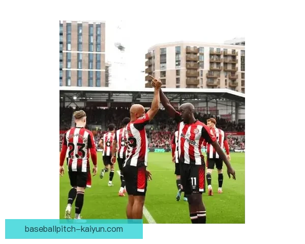 英超新赛季戴奇太妃糖表现稳健，球队竞争力增强